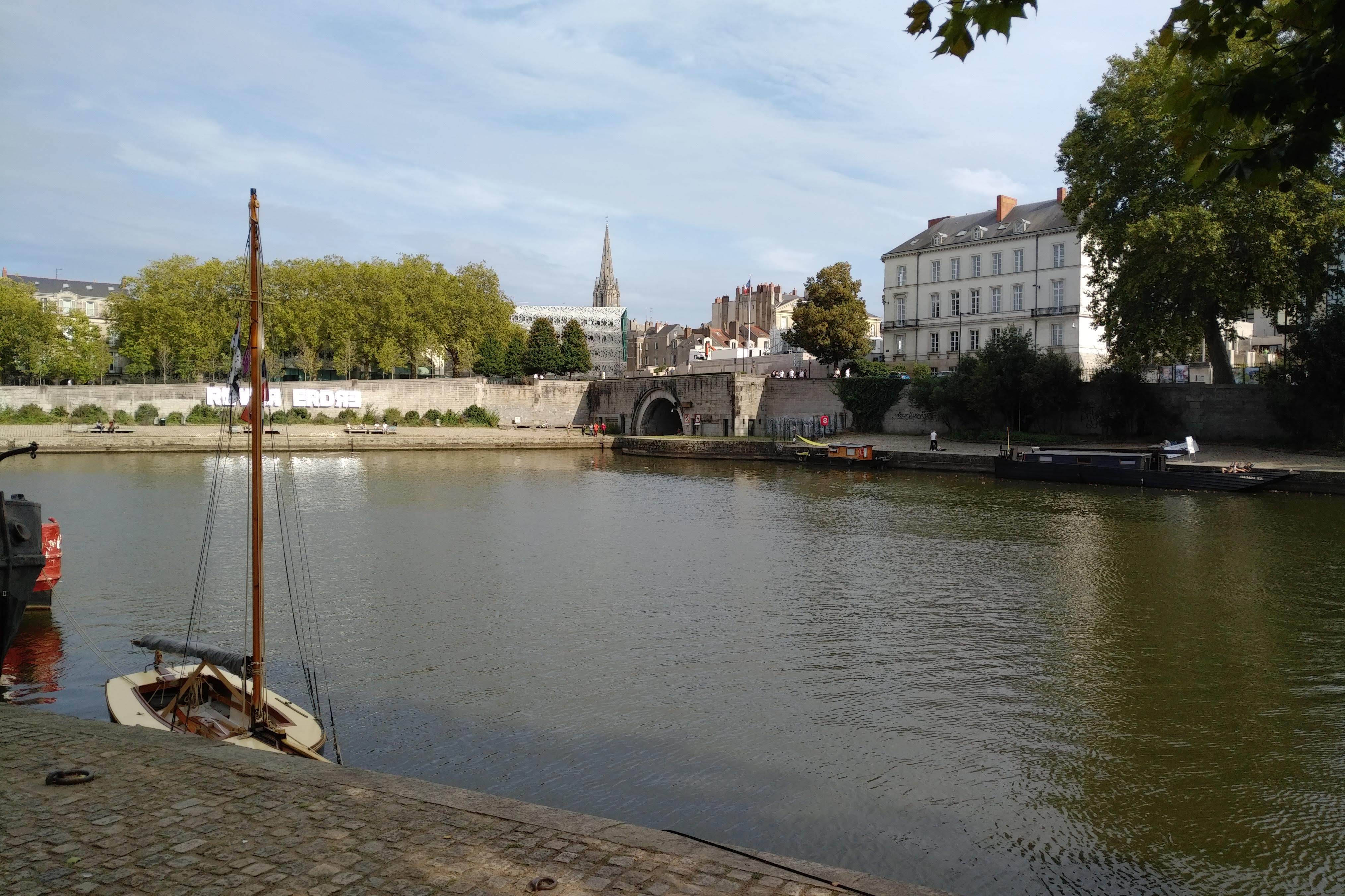13925374 nantes 4545618